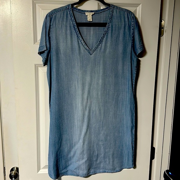 LOFT Jean T-Shirt Dress - Picture 1 of 2